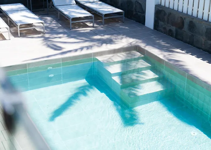 Oasis Maspalomas Aparthotel 4*