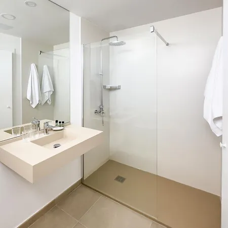 Oasis Maspalomas Aparthotel 4*